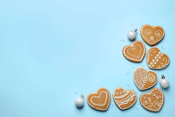 Tasty Heart Shaped Gingerbread Cookies Christmas Decor Light Blue Background — Stock Photo, Image