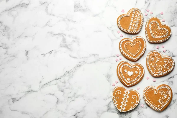 Tasty Heart Shaped Gingerbread Cookies White Marble Table Flat Lay — Stock Photo, Image