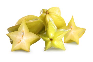 Beyaz arkaplanda kesim ve tüm Carambolas