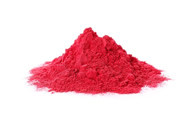 Beyaz arka planda kırmızı toz boya. Holi festivali