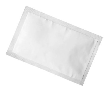 Bir boş ilaç kesesi beyaza izole edilmiş.