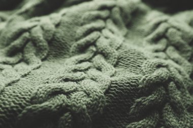Örülmüş yumuşak yün kumaş, yakın plan görünüm.