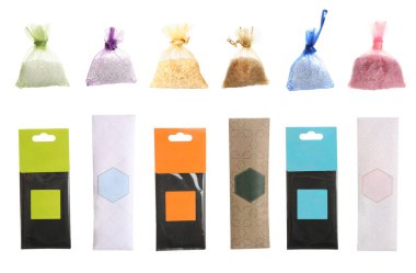 Beyaz arka planda farklı aromalı kokulu keseler. 