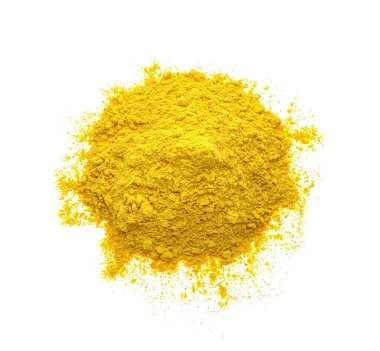 Sarı toz yığını beyaza izole edilmiş, üst manzara. Holi festivali kutlaması