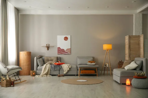 Spacious Living Room Interior Comfortable Sofa — Stock Photo, Image