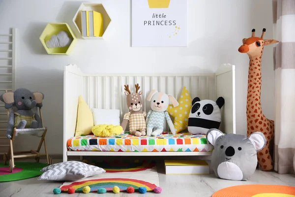 Interior Habitación Del Bebé Con Muebles Juguetes Elegantes — Foto de Stock