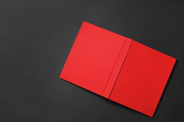 Book Red Cover Black Background Top View Space Text — Stock Photo, Image