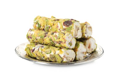 Beyaz arka planda Türk lokumu tatlısı