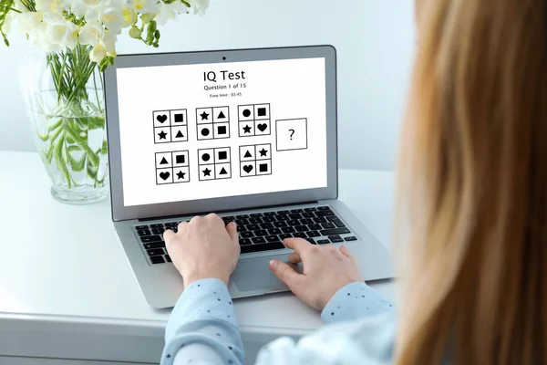 Woman Using Laptop Taking Test Indoors Closeup — Stock Photo, Image