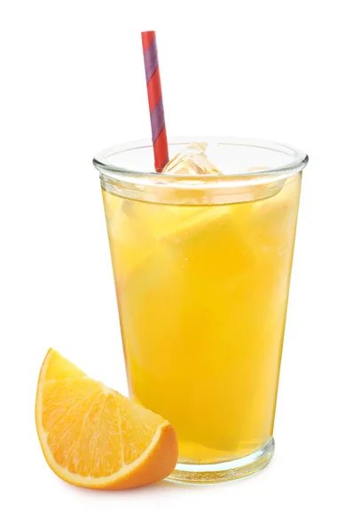 Läckra Apelsinläsk Vatten Och Färsk Frukt Vit Bakgrund — Stockfoto