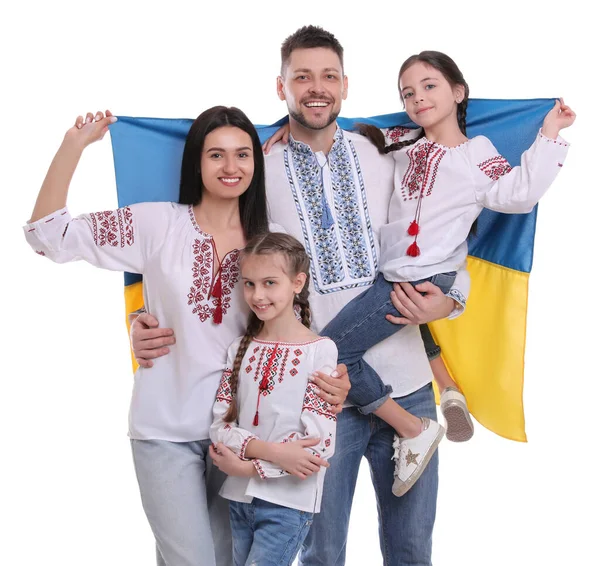 Gelukkige Familie Nationale Kleding Met Vlag Van Oekraïne Witte Achtergrond — Stockfoto