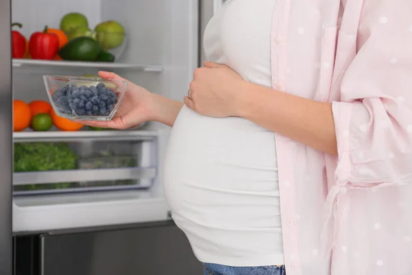 Young Pregnant Woman Blueberries Fridge Home Closeup Healthy Eating — Stock Photo, Image