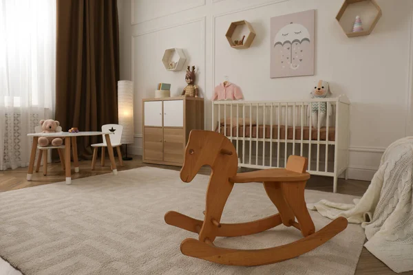 Interior Moderno Habitación Del Bebé Con Muebles Juguetes Elegantes —  Fotos de Stock