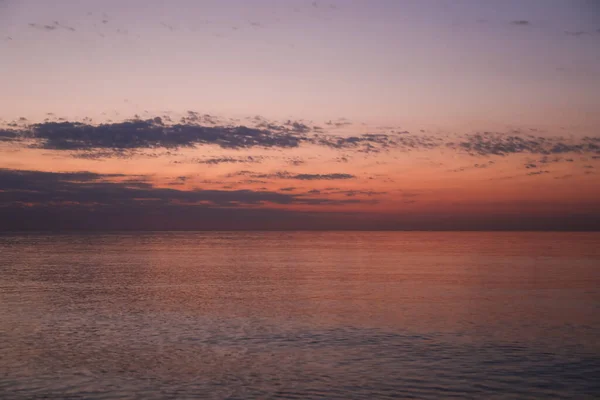 Pittoresca Veduta Del Bellissimo Paesaggio Marino All Alba — Foto Stock