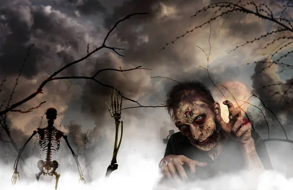 Enge Zombie Mistige Begraafplaats Onder Volle Maan Halloween Monster — Stockfoto