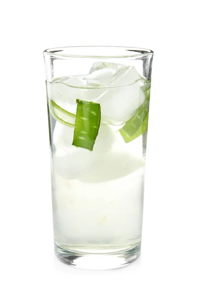 Frisches Aloe Getränk Mit Eiswürfeln Glas Isoliert Auf Weiß — Stockfoto