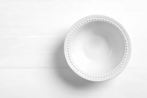 Empty Ceramic Bowl White Wooden Table Top View Space Text — Stock Photo, Image