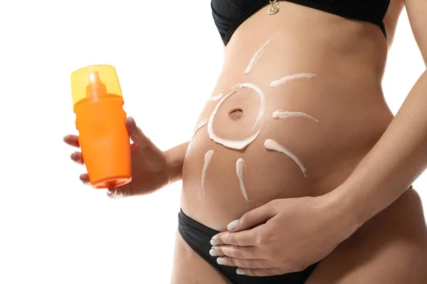 Έγκυος Γυναίκα Αντηλιακή Κρέμα Λευκό Φόντο Closeup — Φωτογραφία Αρχείου