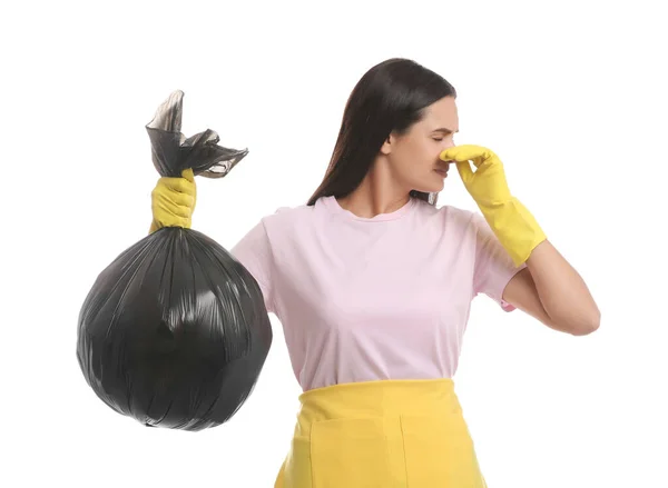 Mujer Sosteniendo Bolsa Basura Completa Sobre Fondo Blanco — Foto de Stock