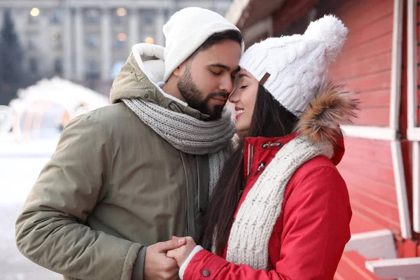 Happy Young Couple Spending Time Together Winter Fair Christmas Celebration — Stock Photo, Image