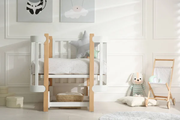 Babykamer Interieur Met Stijlvol Meubilair Speelgoed — Stockfoto