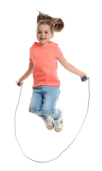 Linda Niña Con Cuerda Salto Sobre Fondo Blanco — Foto de Stock