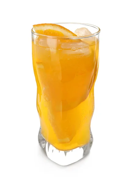 Läckra Apelsinläsk Vatten Med Frukt Skiva Vit Bakgrund — Stockfoto