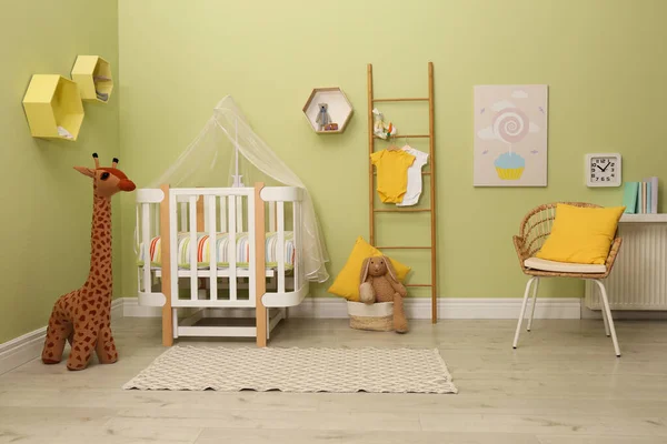 Baby Room Εσωτερικό Κομψά Έπιπλα Και Παιχνίδια — Φωτογραφία Αρχείου