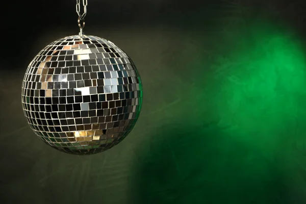 Boule Disco Brillante Sur Fond Sombre Espace Pour Texte — Photo