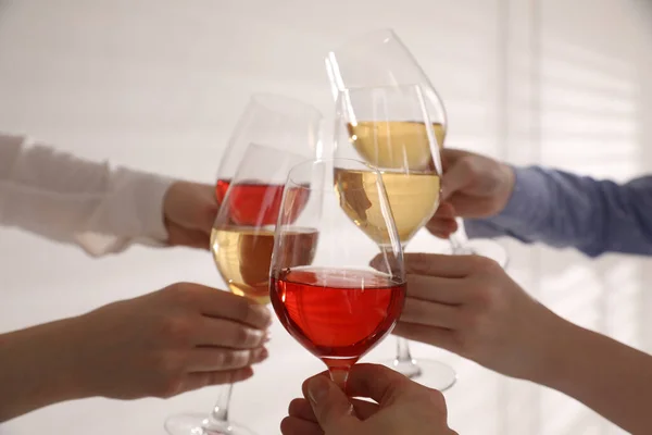 People Clinking Glasses Wine White Background Closeup — Stock Photo, Image