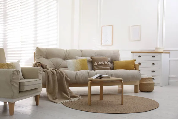 Stylish Living Room Interior Comfortable Sofa Armchair — Stock Photo, Image