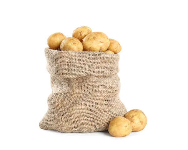 Patatas Orgánicas Frescas Crudas Sobre Fondo Blanco —  Fotos de Stock