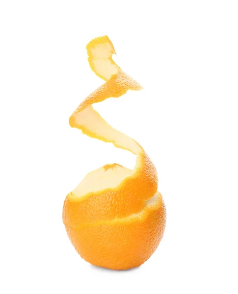 Beyaz Arka Planda Kabuğu Soyulmuş Portakal Meyvesi — Stok fotoğraf