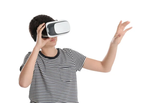 Adolescente Usando Fone Ouvido Realidade Virtual Fundo Branco — Fotografia de Stock