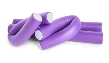 Körling çubukları beyaza izole edilmiş. Saç şekillendirme aracı