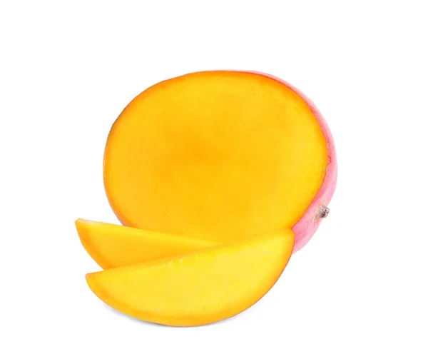Heerlijke Gesneden Mango Witte Achtergrond Tropische Vruchten — Stockfoto