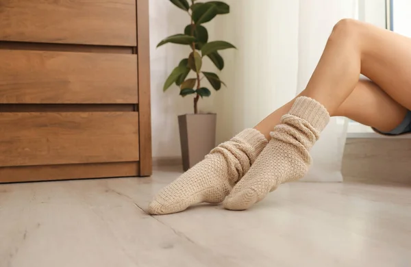 Woman Warm Socks Home Closeup Floor Heating System — Stock Photo, Image
