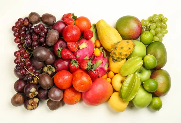 Sortimento Frutas Frescas Exóticas Fundo Branco Flat Lay — Fotografia de Stock