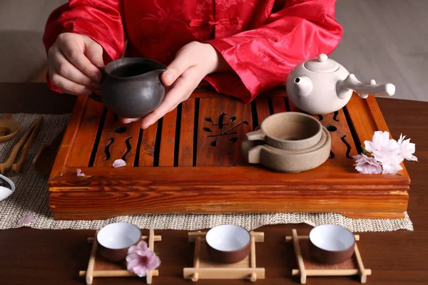 Master Conducting Traditional Tea Ceremony Table Closeup — Stock Photo, Image