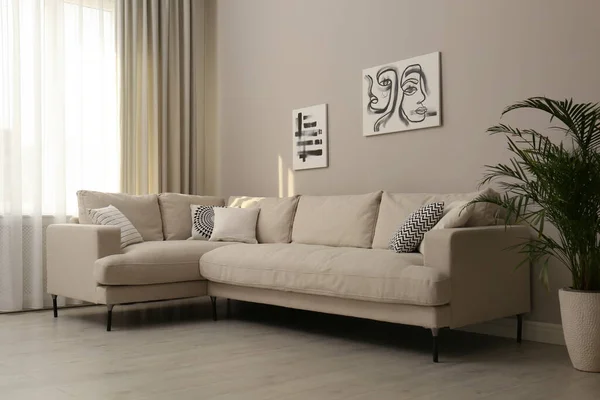Interior Ruang Tamu Bergaya Dengan Sofa Nyaman Modern Tanaman Dan — Stok Foto