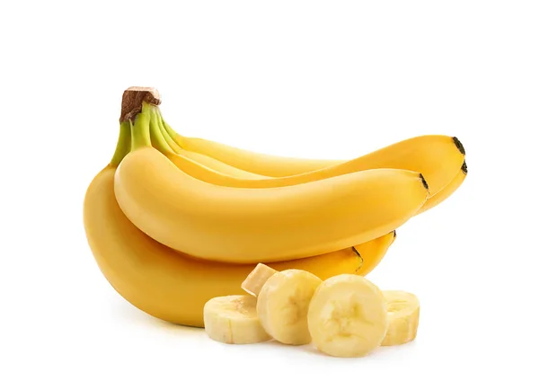 Läckra Mogna Bananer Och Bitar Vit Bakgrund — Stockfoto