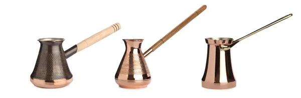 漂亮的铜土耳其咖啡壶白色背景 条幅设计 — 图库照片