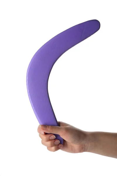 Femeie Care Deține Bumerang Violet Fundal Alb Closeup — Fotografie, imagine de stoc