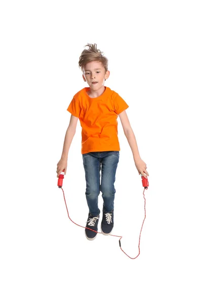 Lindo Niño Con Cuerda Salto Sobre Fondo Blanco — Foto de Stock