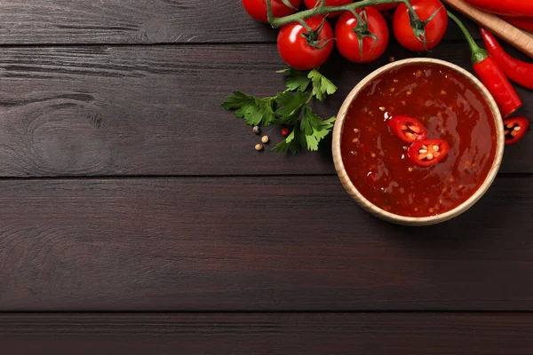Spicy Chili Sauce Ingredients Wooden Table Flat Lay Space Text — Stock Photo, Image
