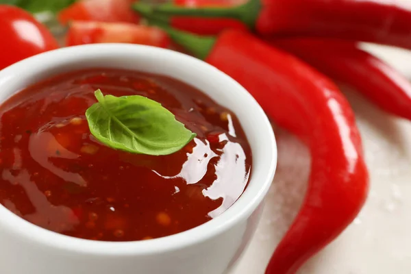 Spicy Chili Sauce Basil Light Table Closeup — Stock Photo, Image