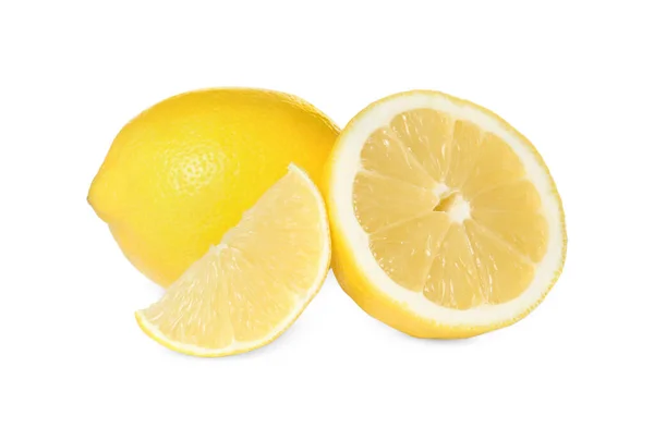 Beyaz Arka Planda Taze Sulu Limonlar — Stok fotoğraf
