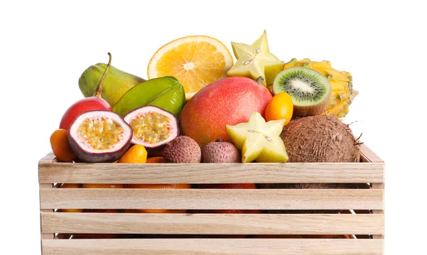 Caixa Madeira Com Diferentes Frutas Exóticas Fundo Branco — Fotografia de Stock