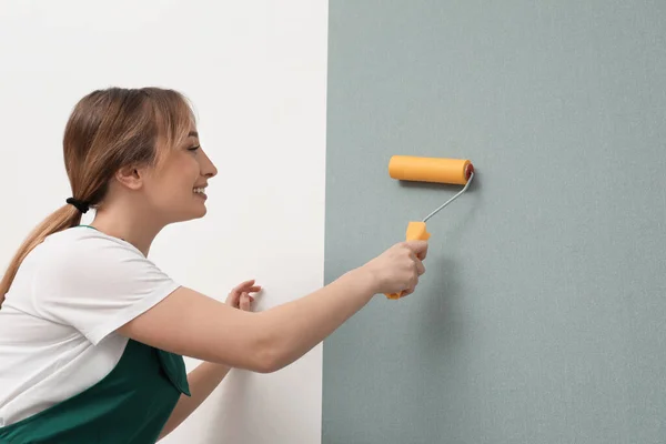 Werknemer Opknoping Stijlvolle Muur Papier Blad Binnen — Stockfoto