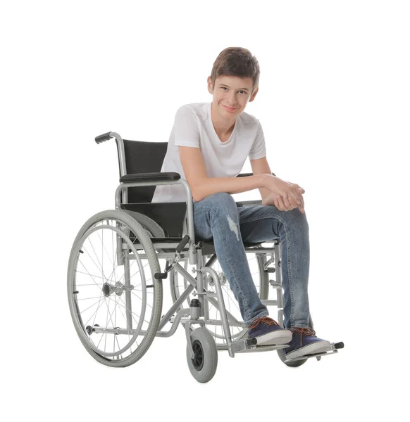 Dospívající Chlapec Invalidním Vozíku Bílém Pozadí — Stock fotografie